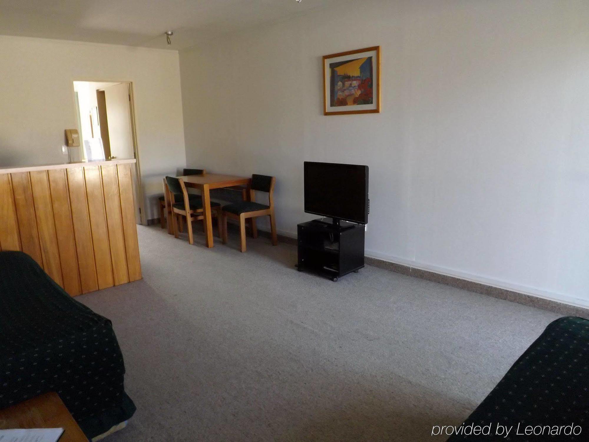 Karaka Tree Motel Lac Lac Taupo Extérieur photo